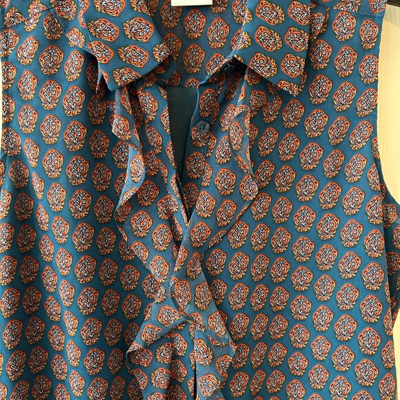 CAbi Medallion Reign 3275 Ruffle Blouse Size XS - Picture 2 of 4